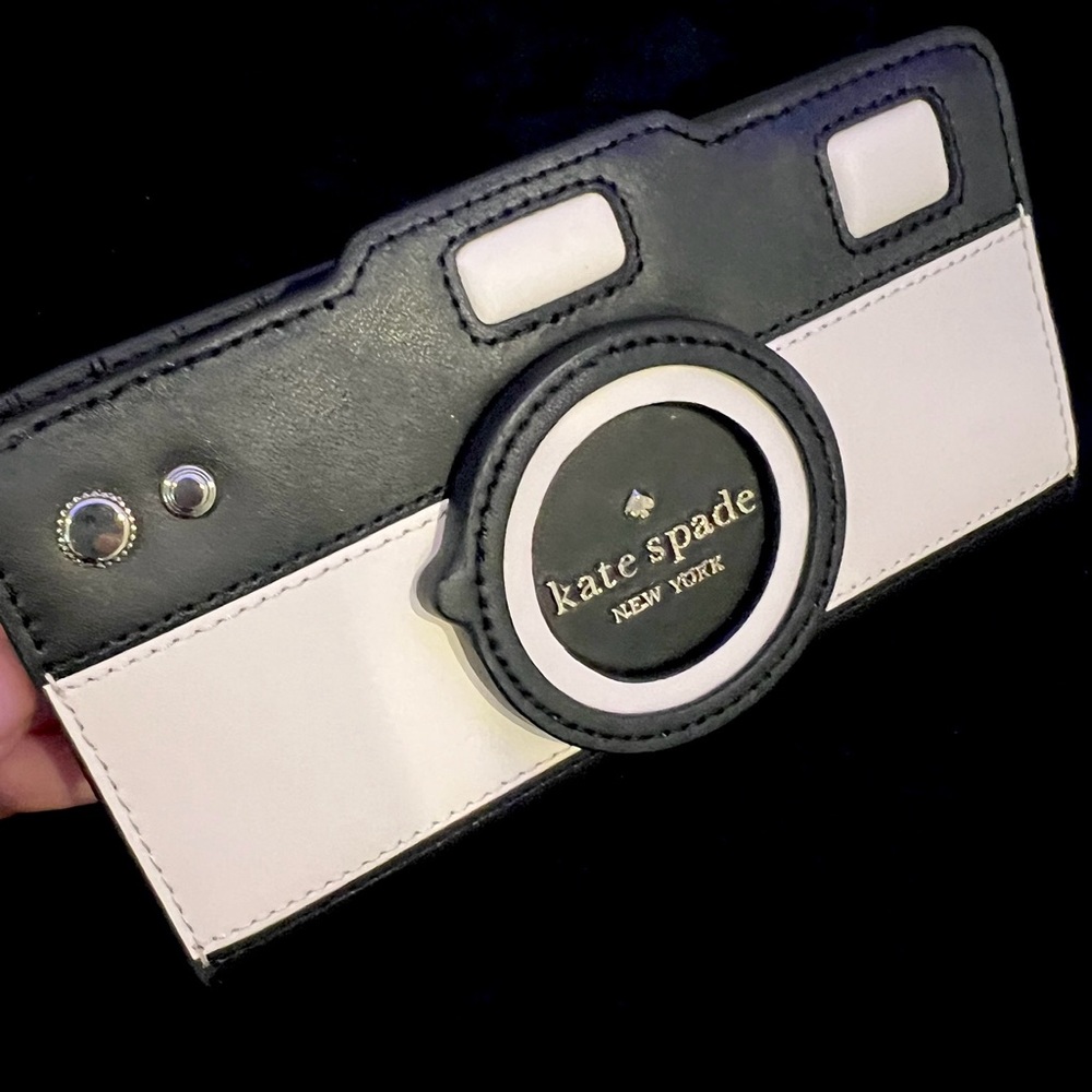 NWOT Kate Spade Wallet